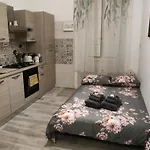 Appartamento Vicino Stazione Termini E La Sapienza Casa Buffa